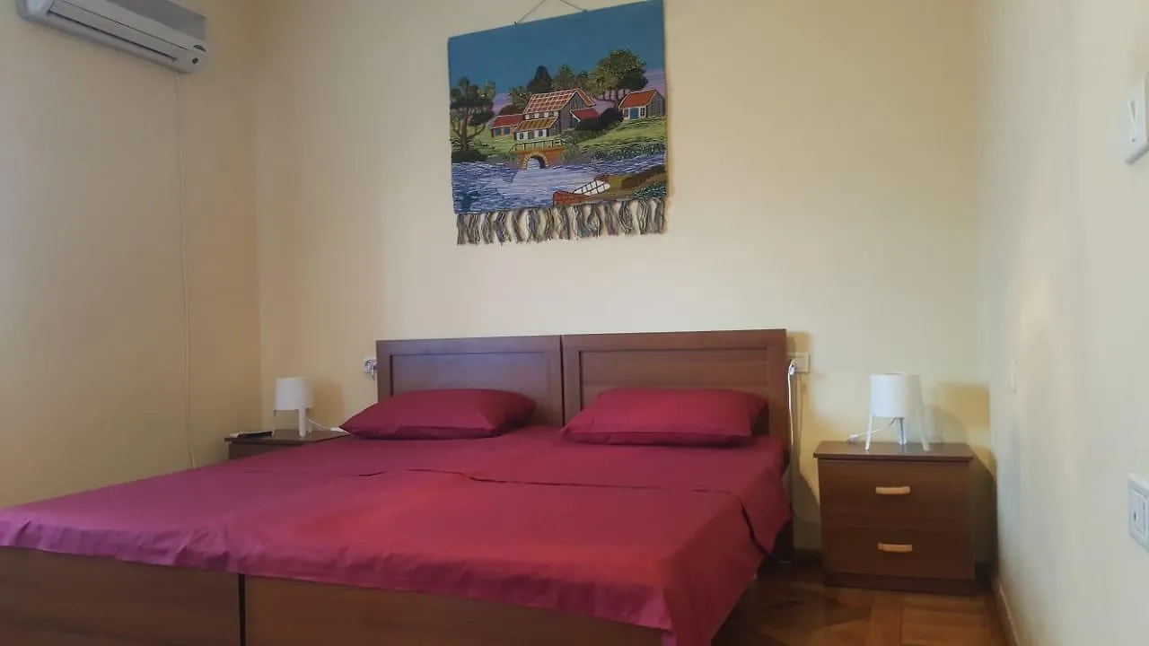 Elisabet Tirana Apartment