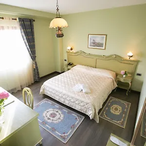 4* Отель Victoria